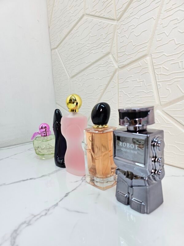 Perfumes variados - Imagen 2
