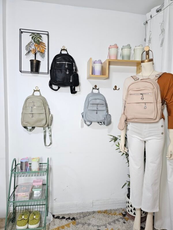 Mochila cuero Pu con monedero - Imagen 4